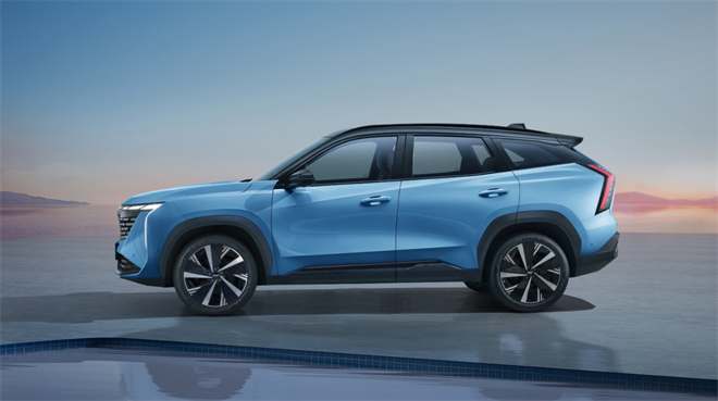 敢与汪峰同台献艺的吉利博越L，这次会抢到头条吗？