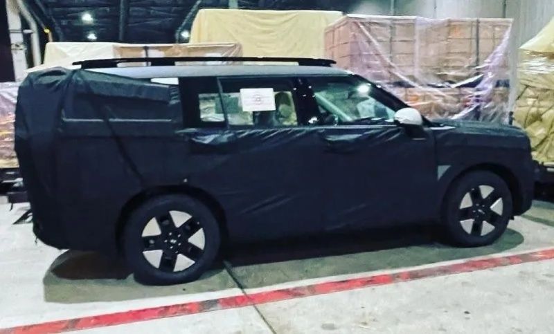 配备“H”造型的LED灯组 全新现代胜达最新谍照曝光