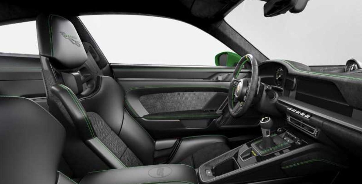 为致敬911 Carrera RS 2.7推出 保时捷911 GT3 RS特别版官图发布_https://www.cctvyscj.com_导购_第5张