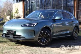 金康塞力斯-问界M5 -四驱性能版