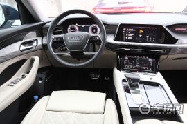 上汽奥迪-Q6-50 TFSI quattro 凌云版 edition one