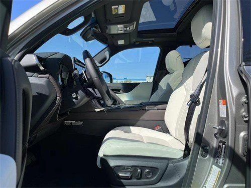 2023款雷克萨斯LX600港口国六近日优惠