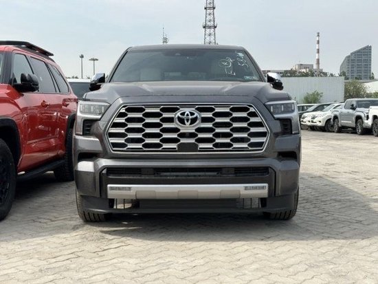 23款丰田红杉混合动力版港口夏季促销中