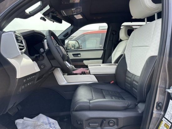 23款丰田红杉混合动力版港口夏季促销中