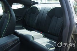 合众汽车-哪吒GT