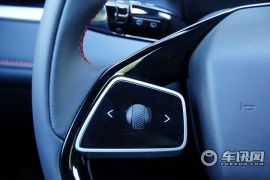 合众汽车-哪吒X