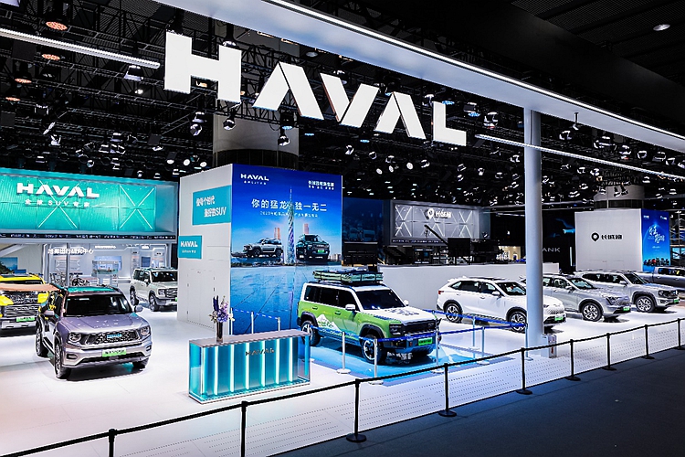哈弗品牌首款新能源越野SUV：哈弗猛龙发布新车色与共创车型