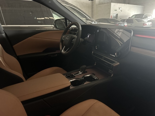 雷克萨斯rx2023款六座 news_default_7ED22F70480A8B5477A1DCC95AF6604E.jpg