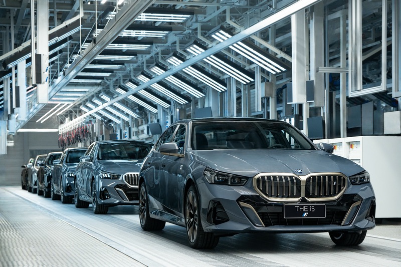 恪守严苛标准 锻造全新BMW 5系长轴距版豪华品质