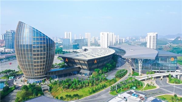 乐享潮玩 惠购龙城 | 2024第十四届柳州国际车展10月18-21日举办