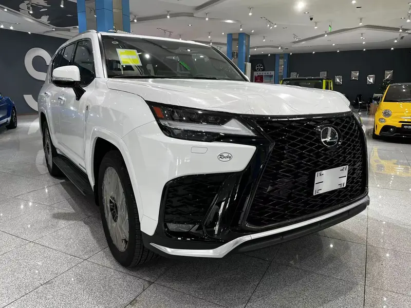 平行进口2024款雷克萨斯LX600运动版 天津港口现车售全国
