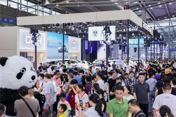 2024深圳国际车展盛大开幕                                  