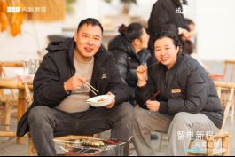 智电新程与美好同行——吉利银河E5对比试品鉴会