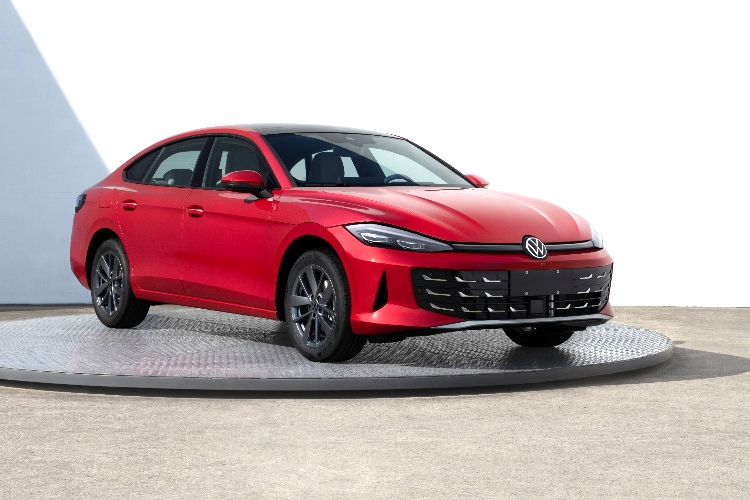 上汽大众新凌渡L申报图曝光 新增2.0T车型