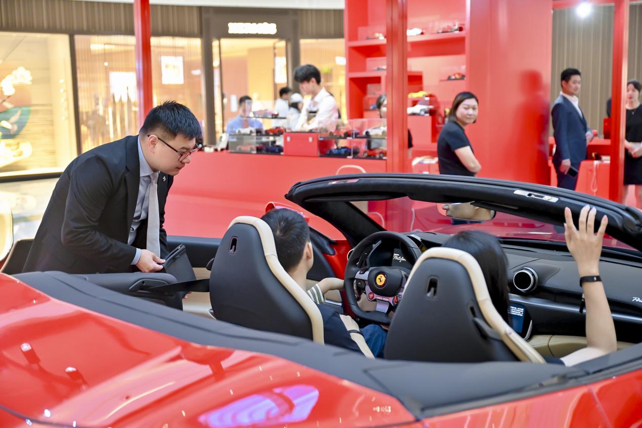 A FERRARI DAY亮相厦门 跃马风韵意动心驰