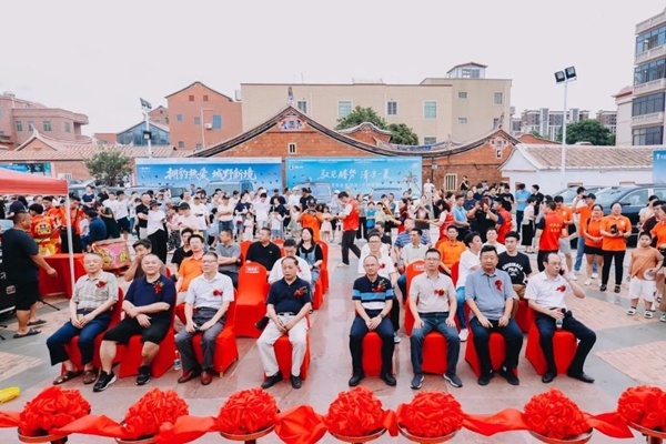 厦门市汽车下乡活动首站在大嶝火热开启