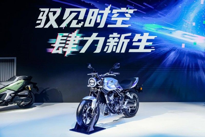 四缸新纪元 Honda CB SUPER FOUR全球首发