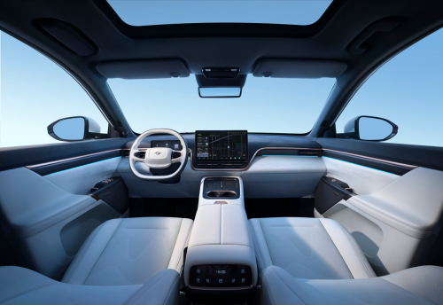  第三排坐成人不憋屈！2026 款东风奕派 eπ008 家庭 SUV 实测