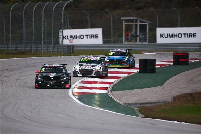 2025锦湖国际汽联TCR世界巡回赛第6站在韩国举行并圆满落幕