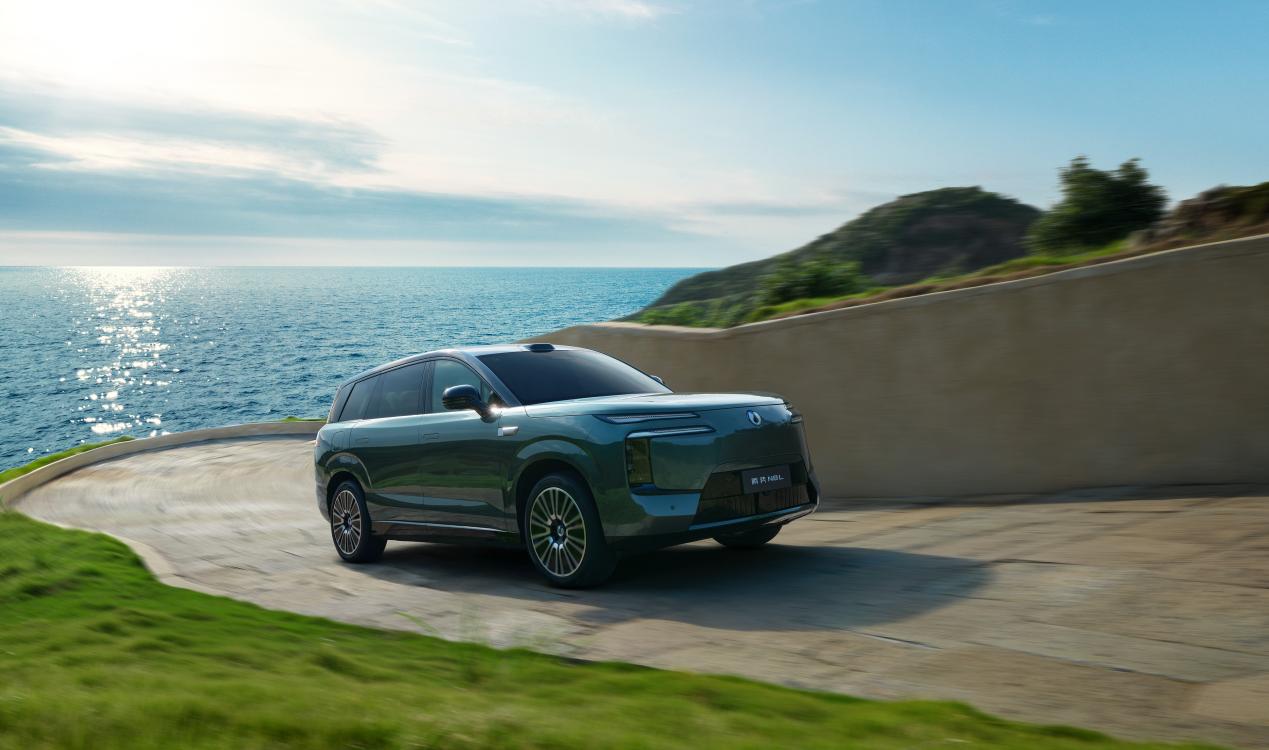 29.98万元-32.98万元!大六座安全豪华SUV腾势N8L正式上市