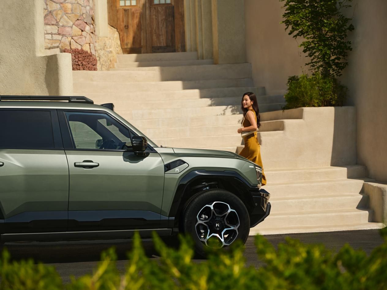 把战场硬实力,变成你的用车硬底气!猛士M817陪你闯遍山河湖海