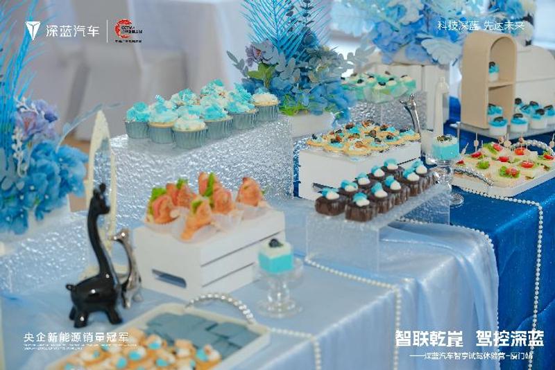 智驭未来 深蓝三车厦门演绎智慧出行新范式