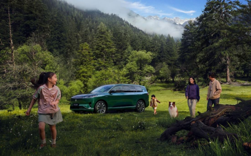 20万级优选SUV：2026款东风奕派008终身质保+越级配置闭眼入不亏