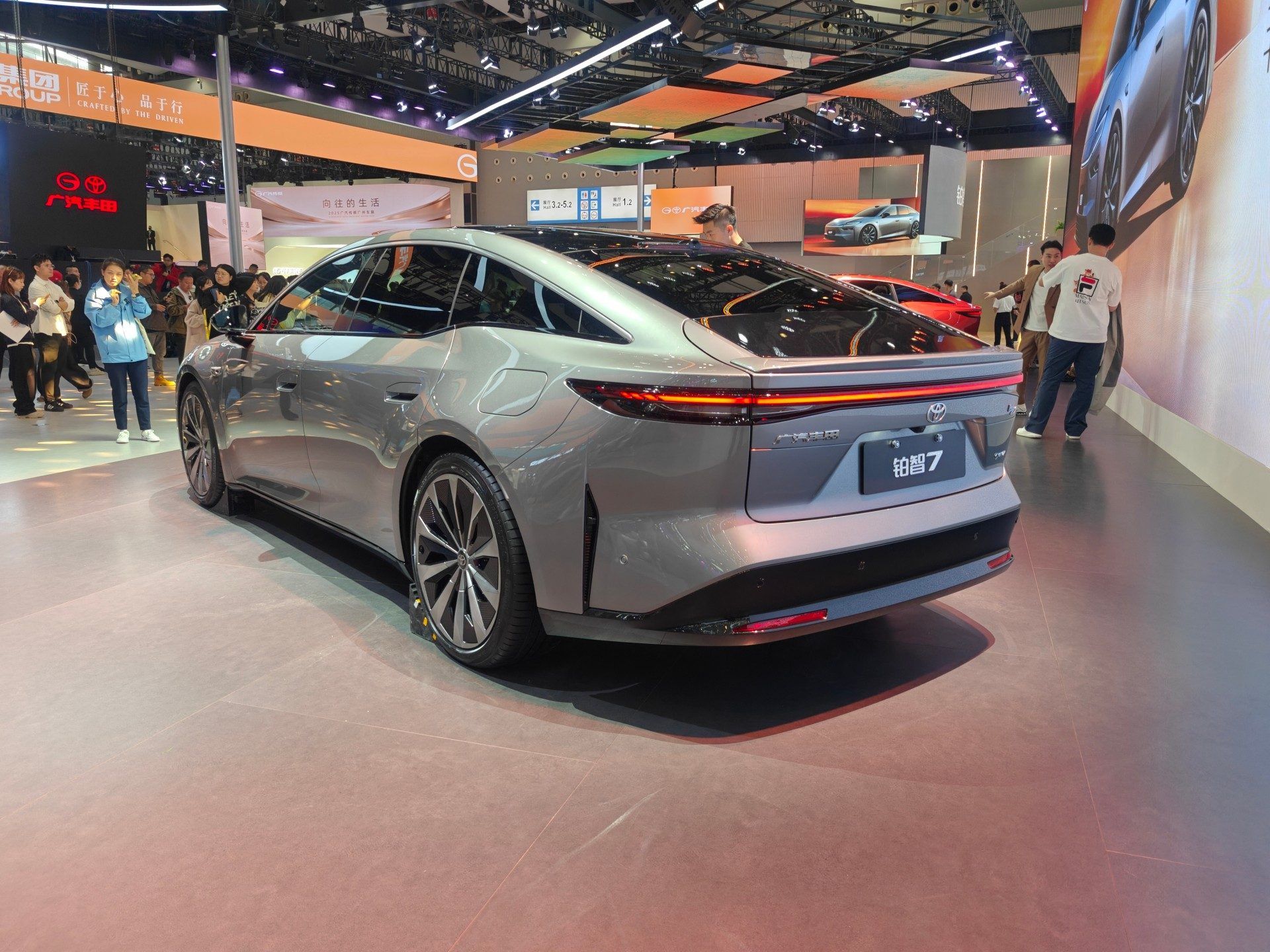 2025广州车展：广汽丰田铂智7正式开启预订