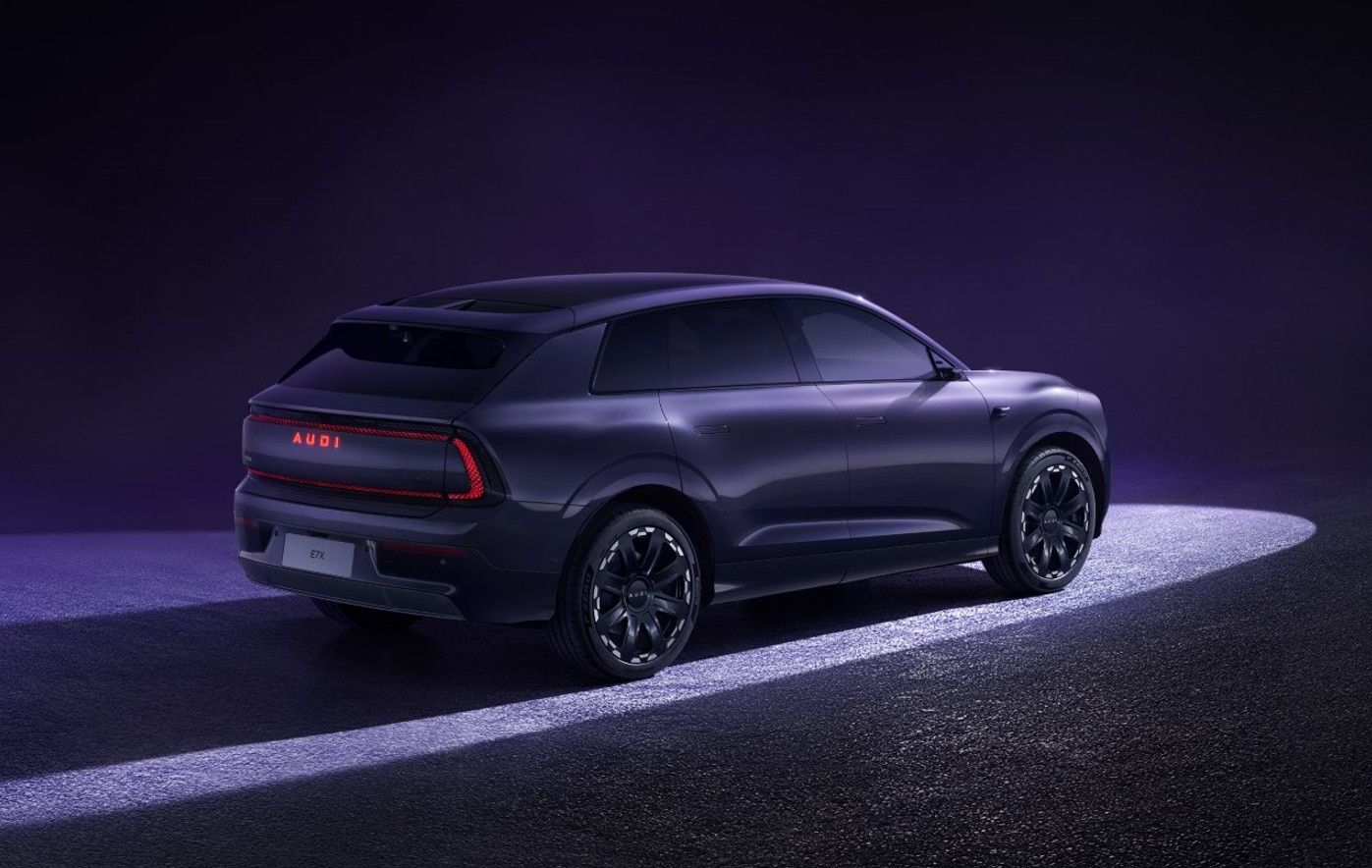 AUDI品牌第二款车型E7X官图公布 计划北京车展亮相