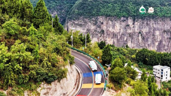 需求与生态:乡村新能源物流的增长逻辑与地上铁的布局智慧