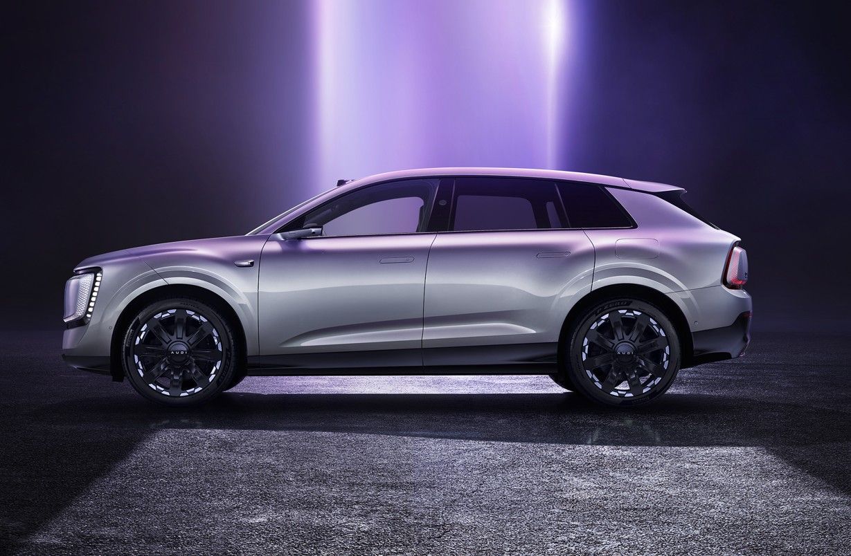 AUDI品牌第二款车型E7X官图公布 计划北京车展亮相