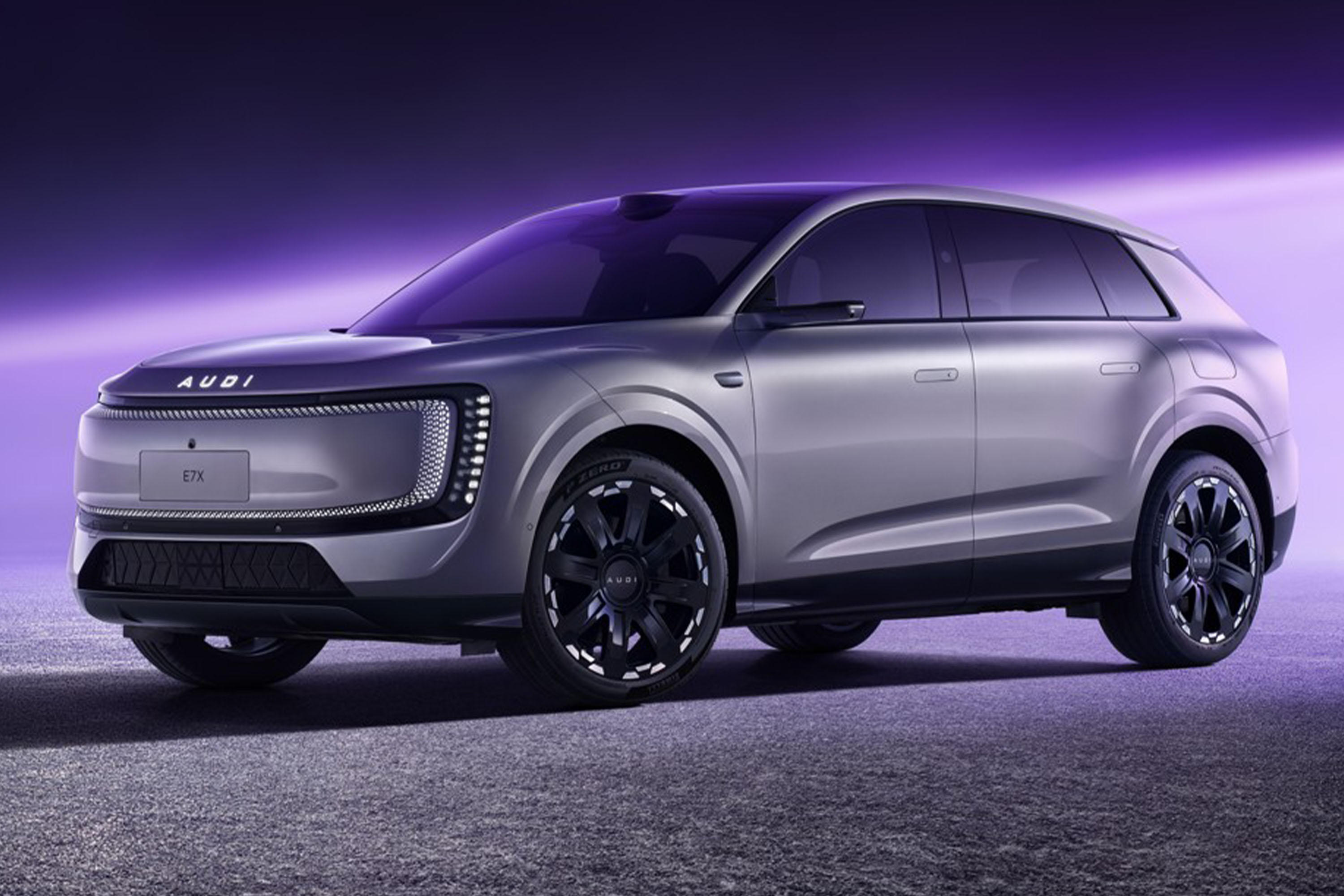 AUDI品牌第二款车型E7X官图公布 计划北京车展亮相