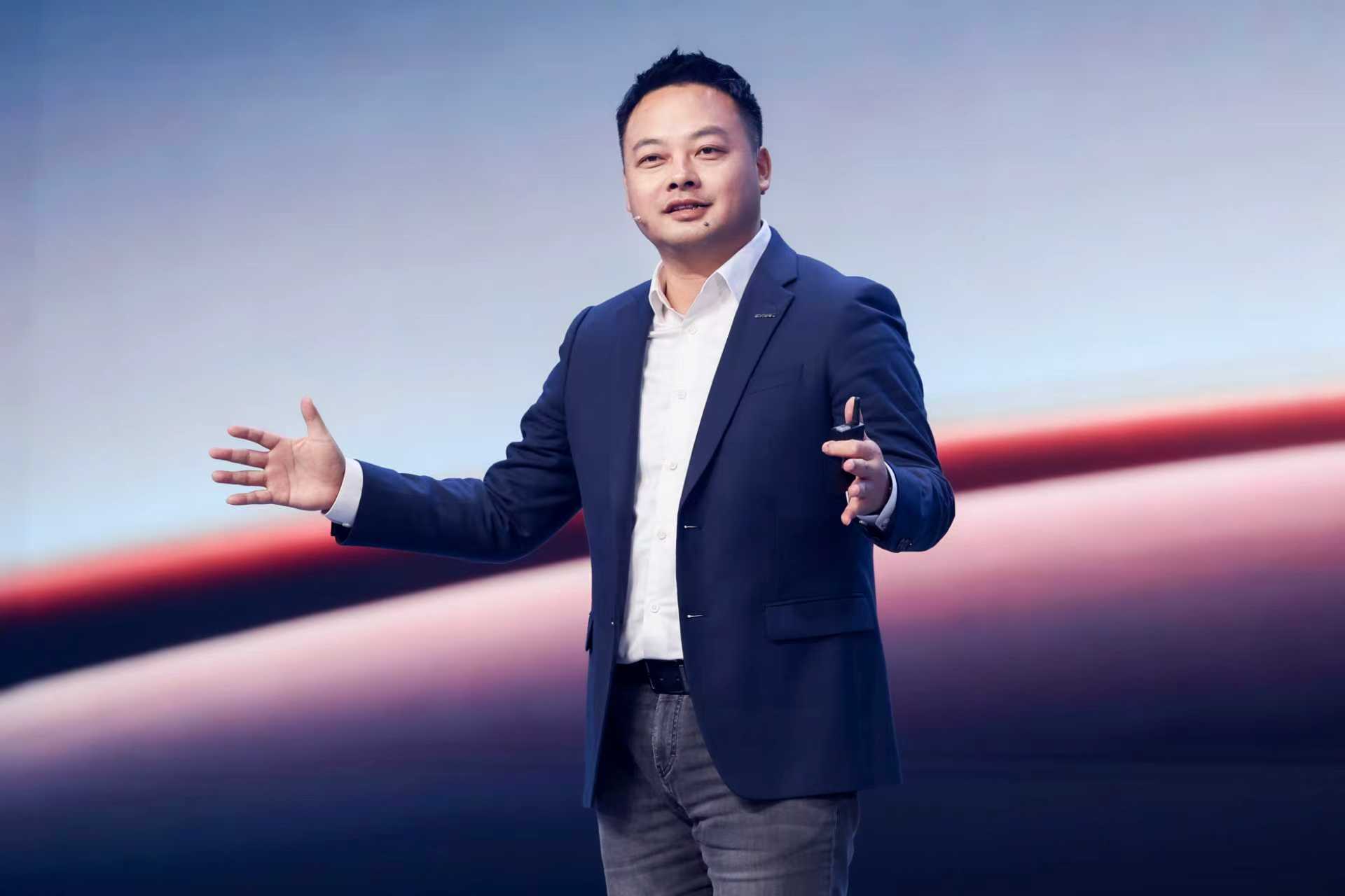 四大焕新实力重构性能豪华，星途品牌之夜开启中国汽车豪华新征程