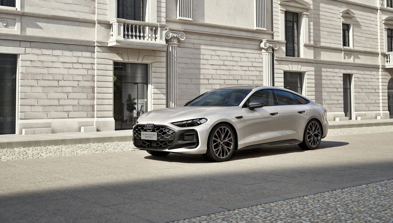 上汽奥迪A5L Sportback旗舰车型开启交付 限时臻享价34.59万起