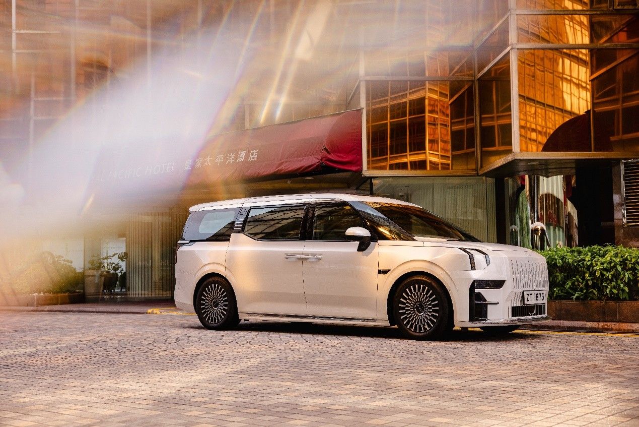 吉利汽车2025年销量超302万辆 超额完成全年目标