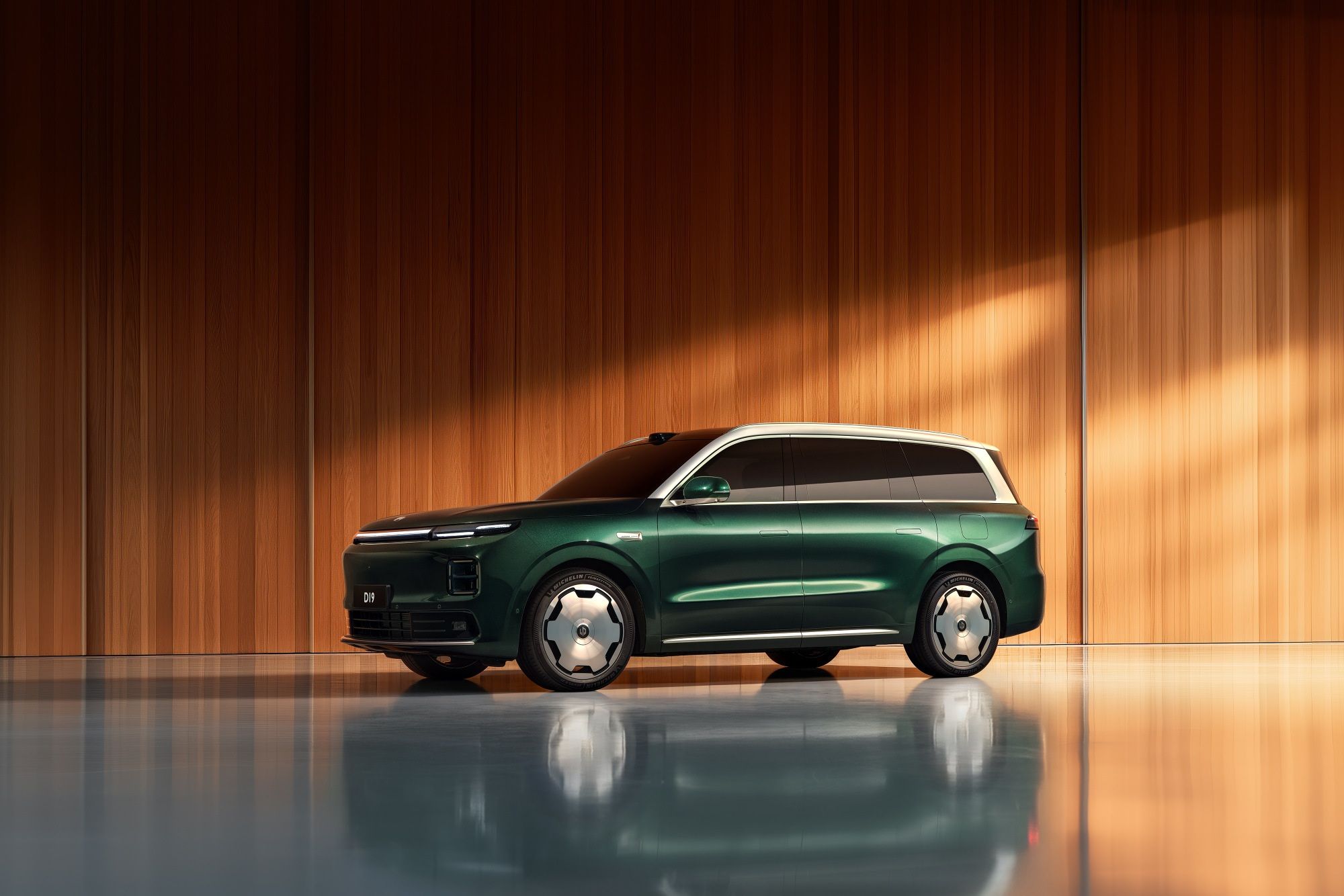 零跑D19将首发搭载双骁龙汽车平台至尊版