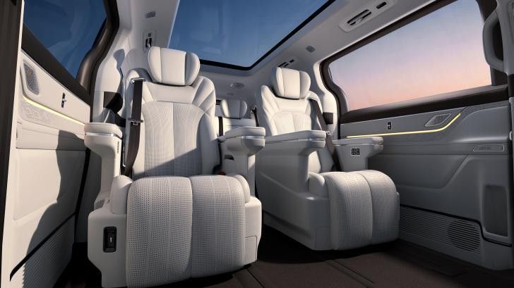 吉利银河V900预售31.98万起 推3款车型/定位旗舰MPV