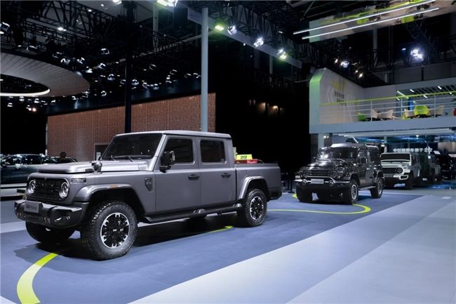 经典的212越野车，正为Z世代造一个新的越野圈层