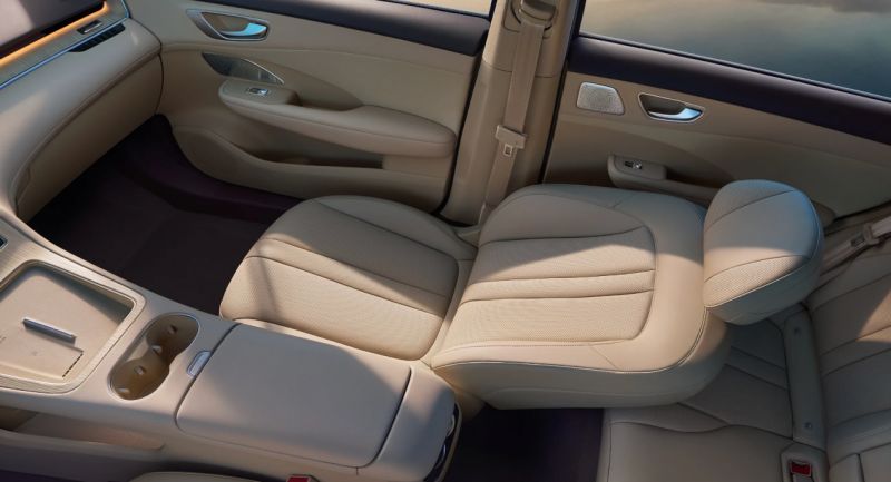 2026 开年 20 万级纯电 SUV 实测：智能续航与安全配置全解读