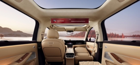 奔赴团圆更从容！问界M8焕新40万级春节出行质感