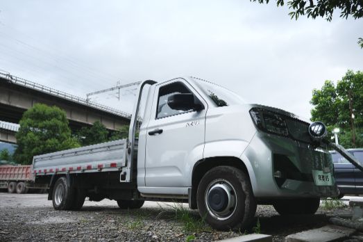 祥菱V5新能源版快充+智能+承载三重技术破局奏响高效物流主旋律