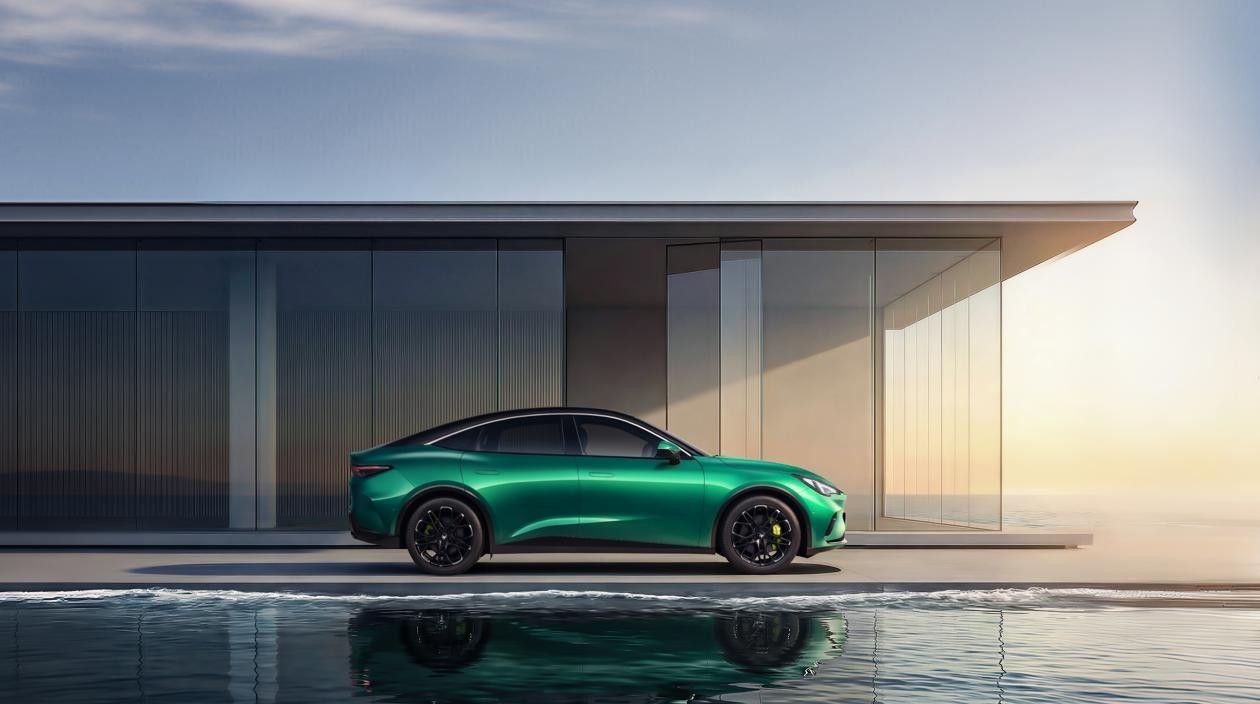 3月1日预售 全新阿尔法S5整车19扬+零重力座椅配置曝光