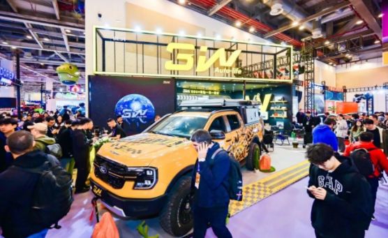 韩魏车队达喀尔原版赛车空降3W展台，带你零距离感受达喀尔拉力赛