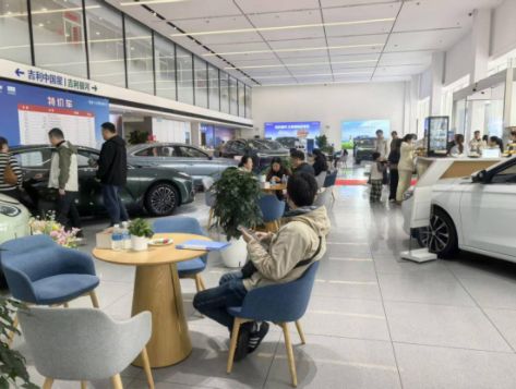 预售12.79万起!博越REV以超长续航,定义A+级增程SUV价值标杆