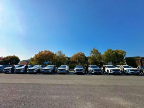 吉利汽车“春日寻踪 吉利随行”  西山自驾游圆满收官