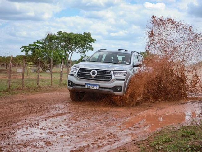 央视点赞中国皮卡海外热销！长城皮卡靠硬实力火到海外 