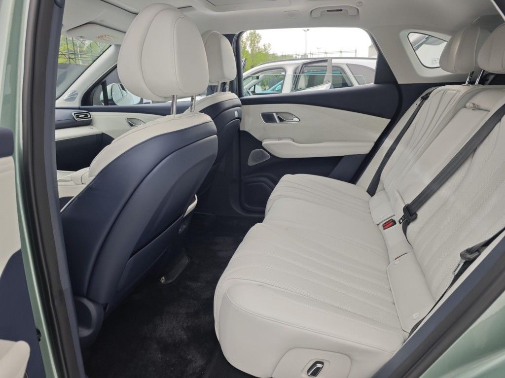 12.99万起！风云T9L大五座SUV定位很精准