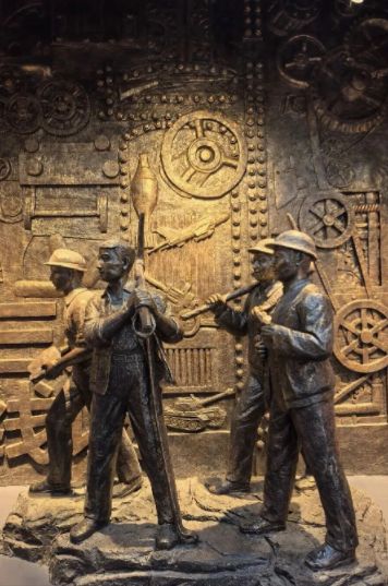 【皖美宝藏小城霍山】跟着房车赛品读霍山的热血与担当