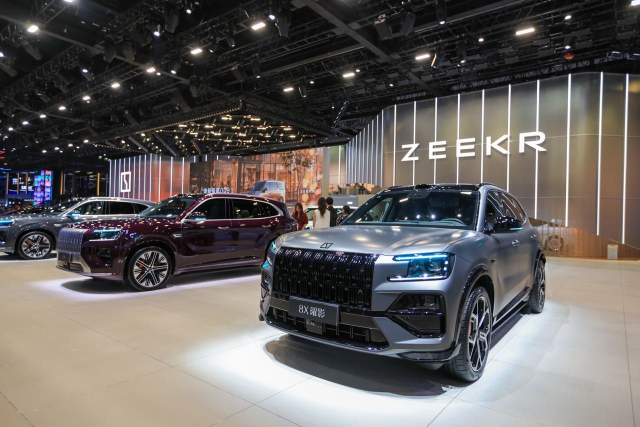 极氪豪华阵容引爆北京车展中国品牌取代豪华成为高端市场主导力量