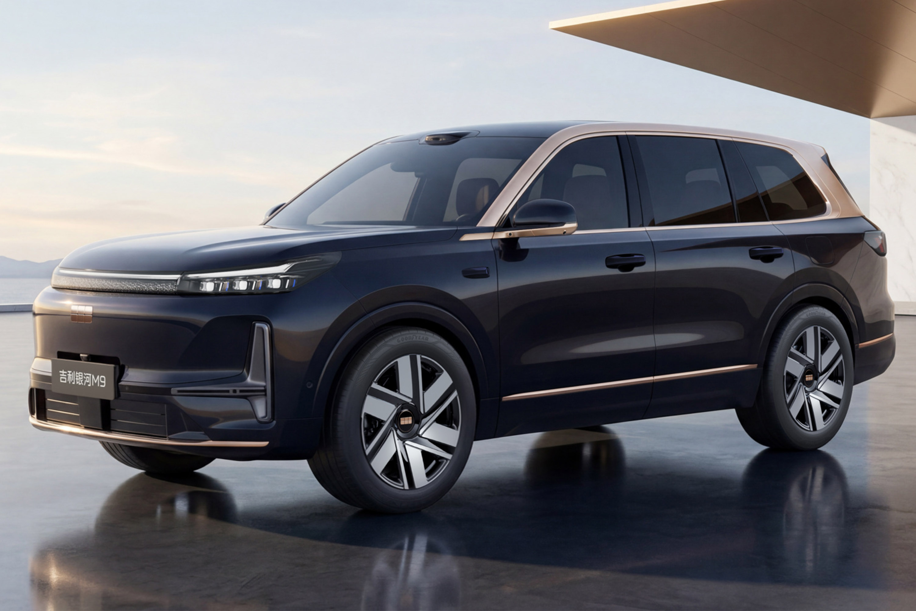 吉利汽车一季度营收破800亿元，核心归母净利润增31%